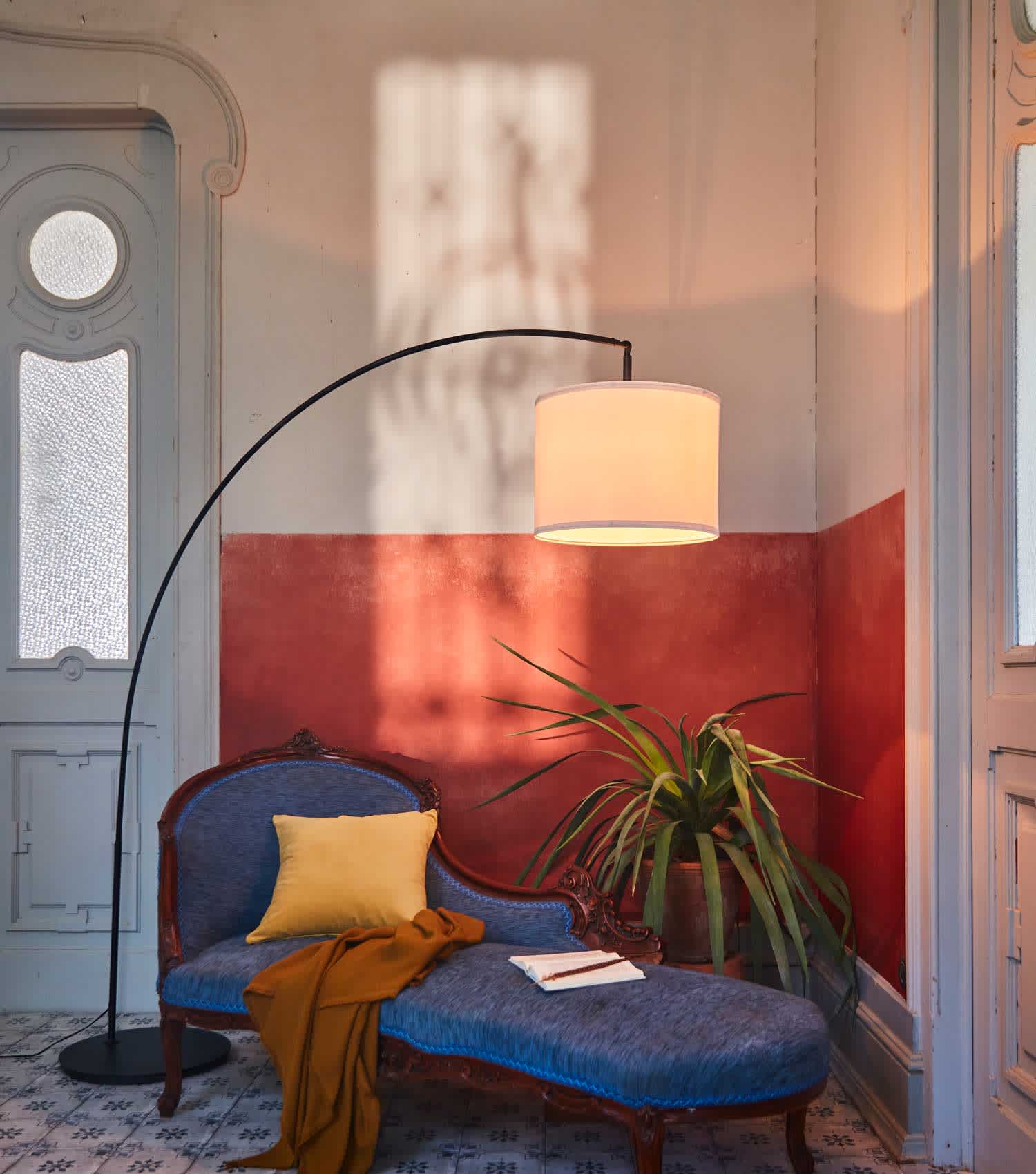 ikea-lamp-april