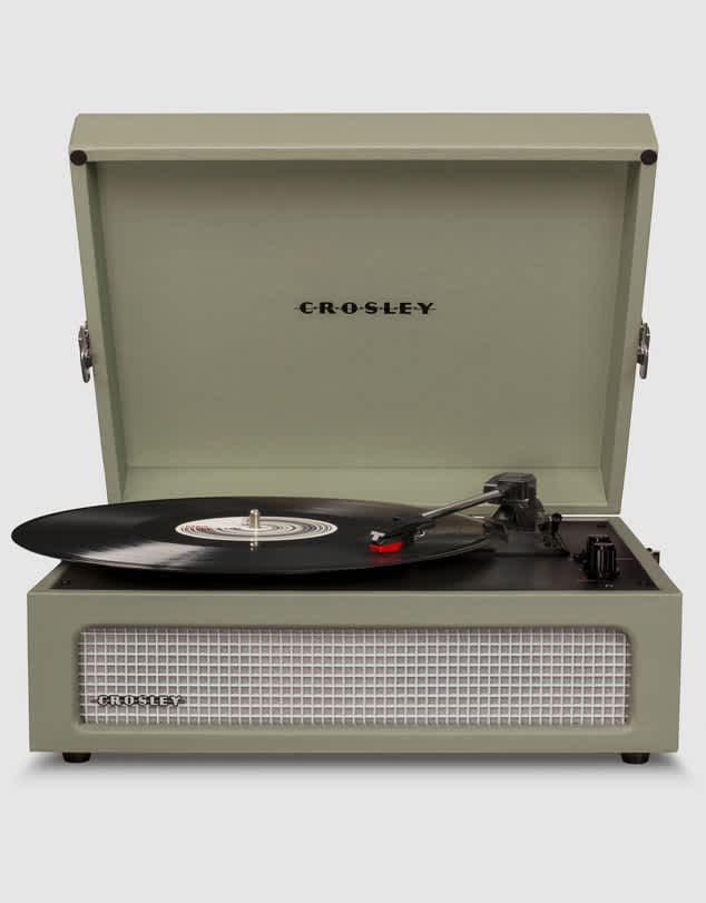Voyageur Turntable