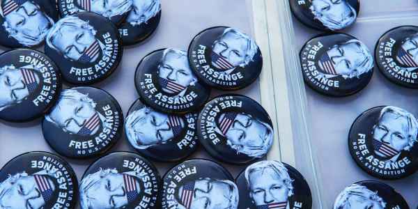 where is julian assange now