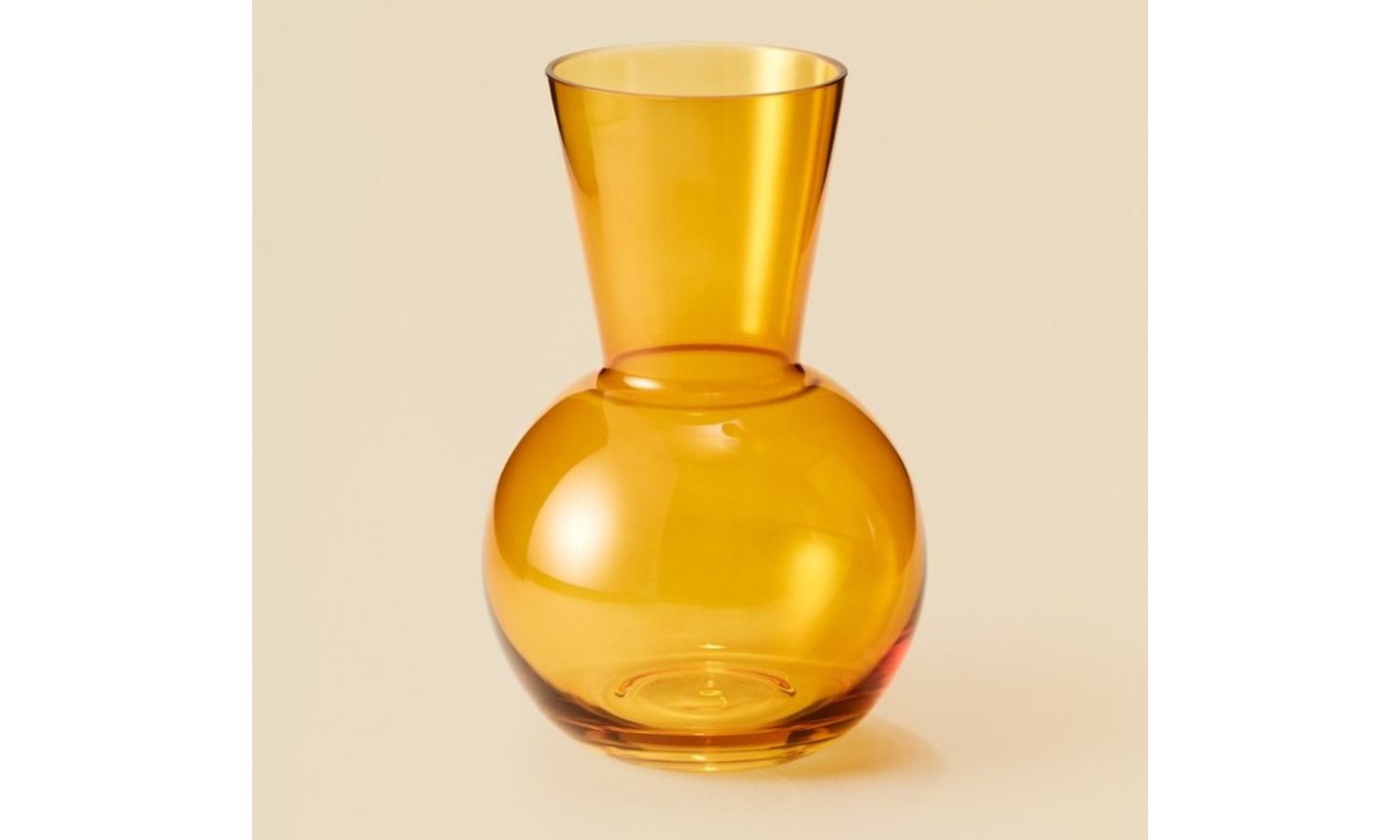 Big W vase